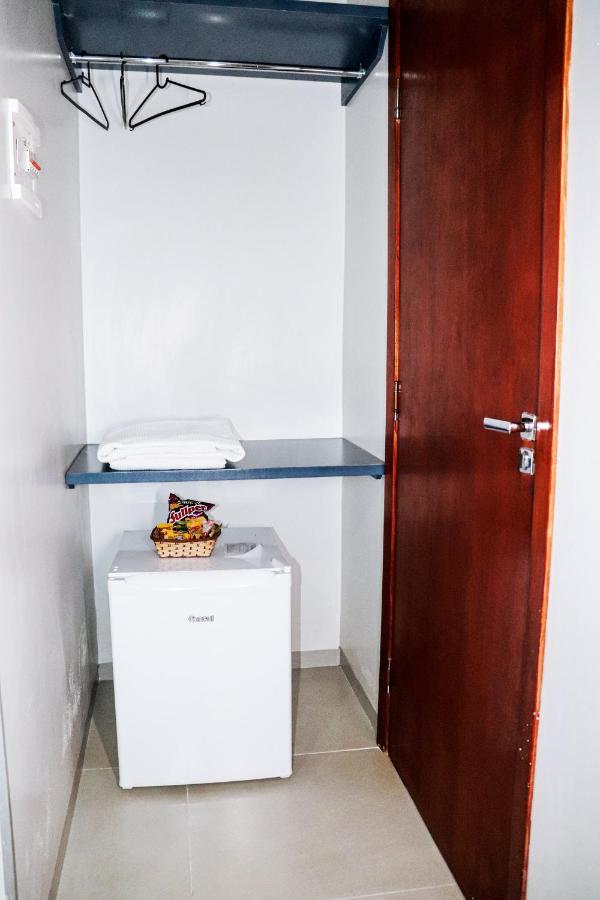 Paris Hotel Barreiras  Bagian luar foto