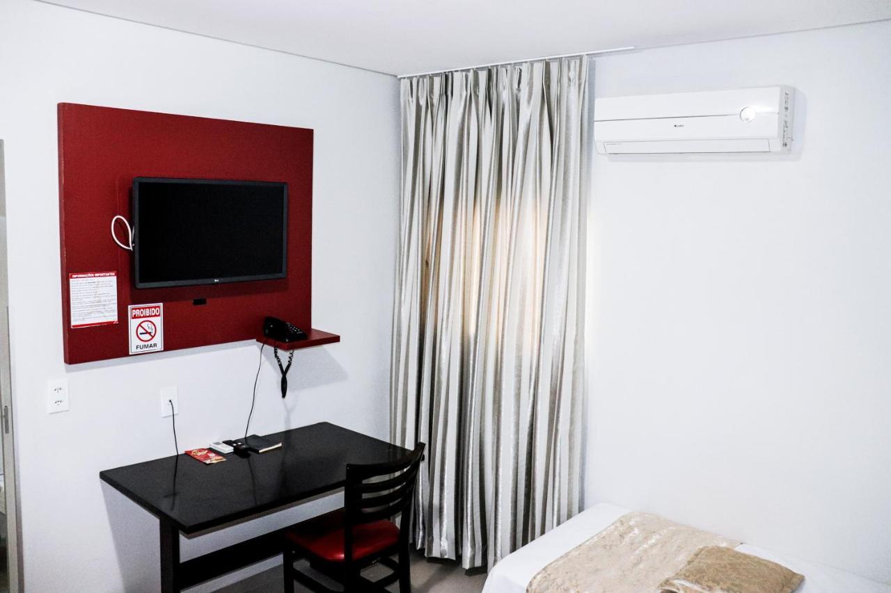 Paris Hotel Barreiras  Bagian luar foto
