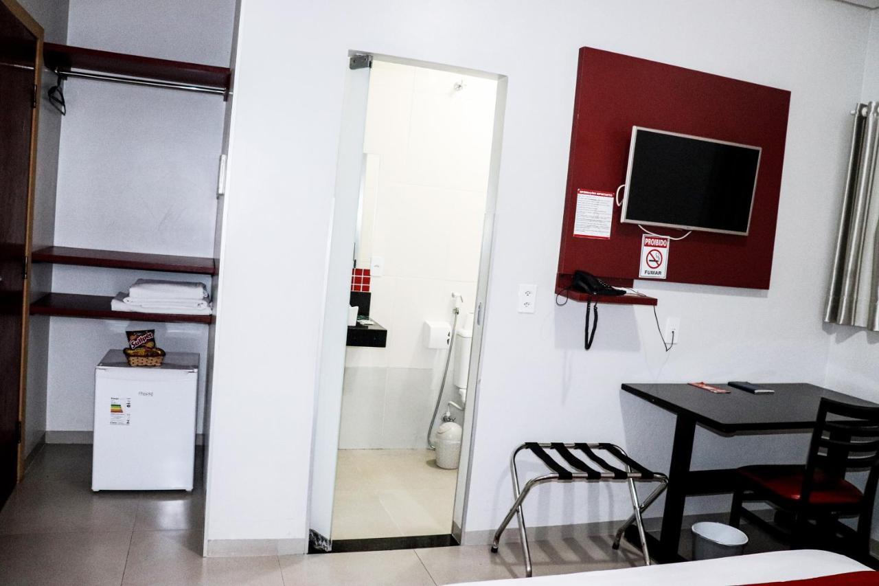 Paris Hotel Barreiras  Bagian luar foto